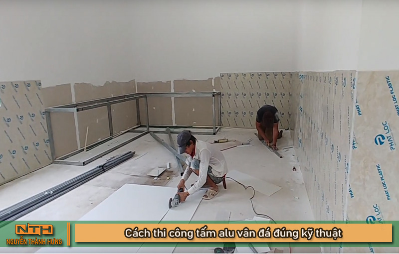 Như thế nào là tấm alu giả đá chất lượng cao?