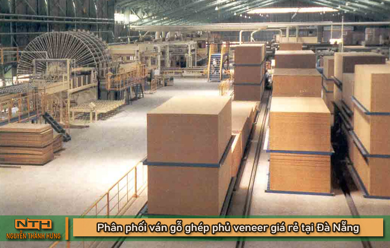 Gỗ ghép phủ veneer